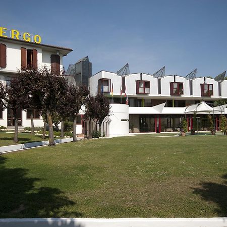 Albergo Ristorante Da Domenico Monte San Savino Exterior photo